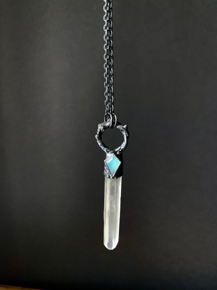
            
                Load image into Gallery viewer, Twig Wreath Quartz + Chalcedony Shield Necklace
            
        