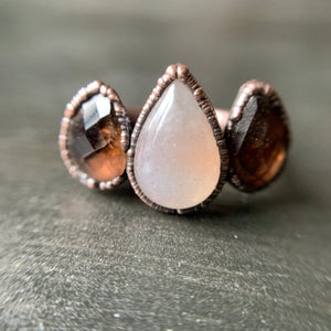 
            
                Load image into Gallery viewer, MOONSTONE + SMOKY QUARTZ RING
            
        
